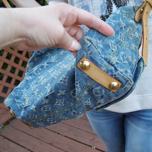 💙 LOUIS VUITTON Denim Monogram Baggy CROSSBODY MESSENGER BAG - Picture 7 of 16